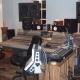 The mixing console in the control room at Studio Sundlaugin